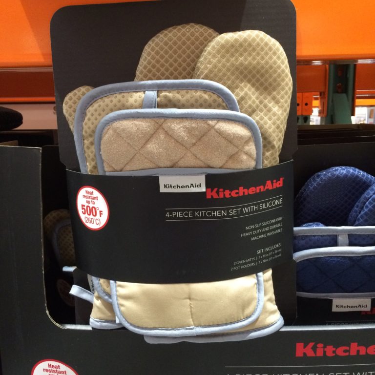 KitchenAid 4 Piece Set With Silicone Oven MITT CostcoChaser   Costco 1062562 Kitchen Aid Silicone MITT Set 768x768 