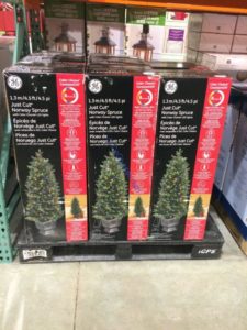 Costco-1900213-GE-4.5-Constanton-LEDDual-Color-Porch-Tree-all