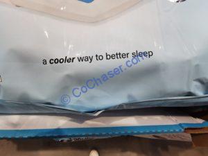 Costco-1662444-Comfort-Revolution-Cooling-Gel-Memory-Foam-Pillow3