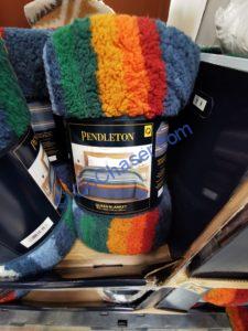 Costco-1623499-1623498-Pendleton-Sherpa-Blanket5