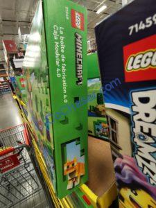 Costco-1021972-LEGO-Minecranft-Crafting-Box-Dreamzzz-Stable8